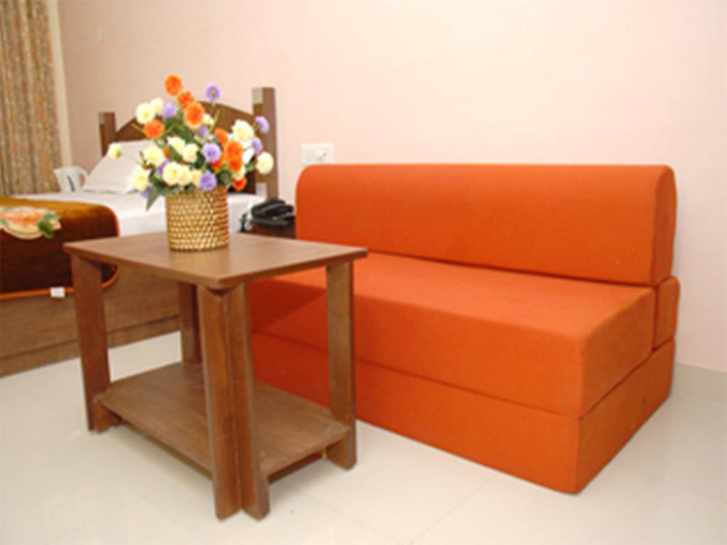 Hotel Holiday Comfort Αμριτσάρ Εξωτερικό φωτογραφία